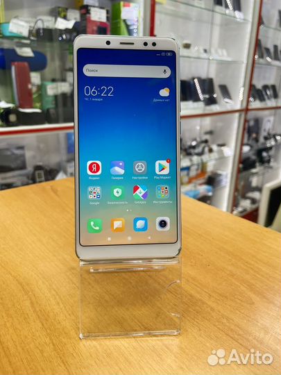 Xiaomi Redmi Note 5, 6/64 ГБ