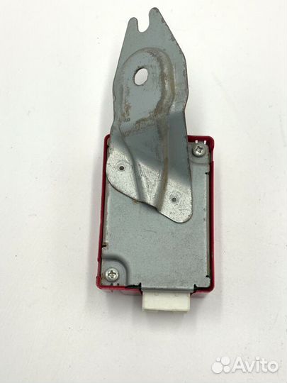 Блок управления дверьми lexus GS