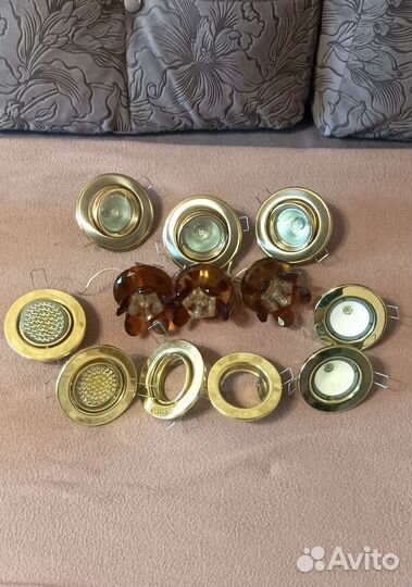 Светильники потолочные