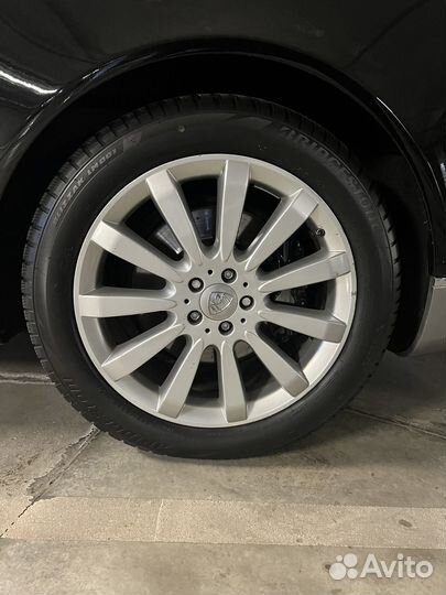 Bridgestone Blizzak LM-001 275/45 R20 110V