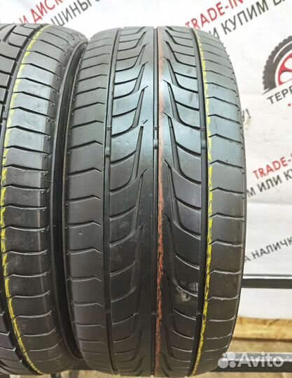 Firestone Firehawk Wide Oval 215/55 R17 94S