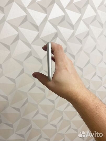 iPhone 7 Plus, 32 ГБ