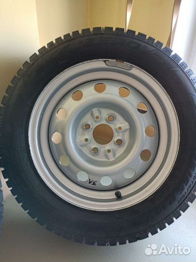 Pirelli Ice Zero 175/65 R14