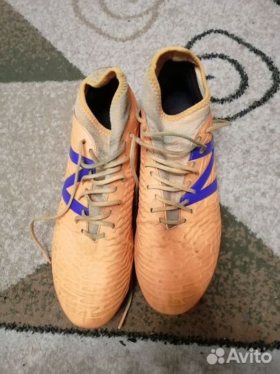 Бутсы new balance