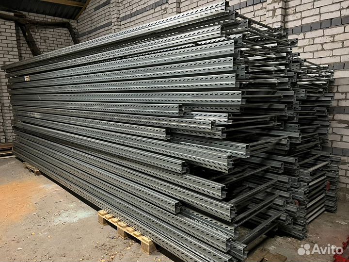 Стеллажи б/у