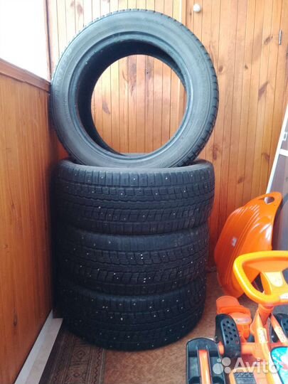 Dunlop SP Winter Ice 01 205/55 R16 94T