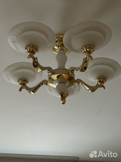 Люстра потолочная