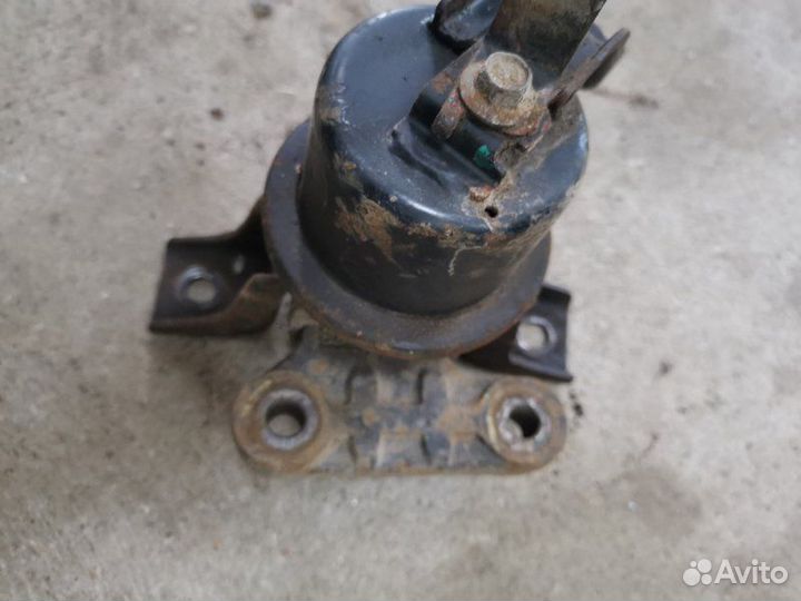 Подушка двигателя правая Chery Qq6 S21 седан