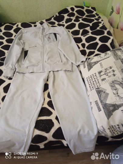 Костюм спортивный женский 48-50 размер
