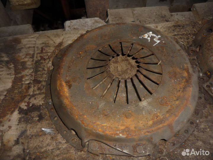 Корзина сцепления Ауди А4 Б5 1.6 adp