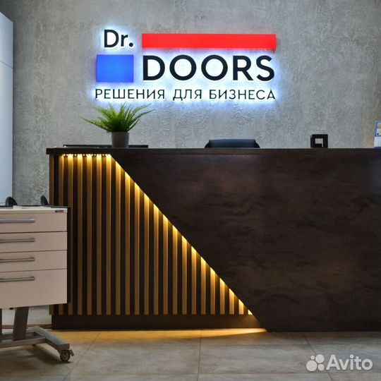 Ресепшн с подсветкой Бесплатный монтаж