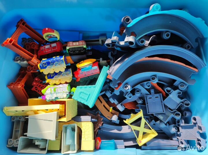 Конструктор паровозики полный комплект