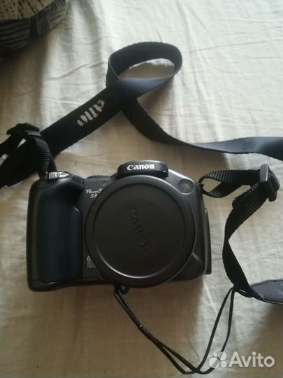 Зеркальный фотоаппарат canon