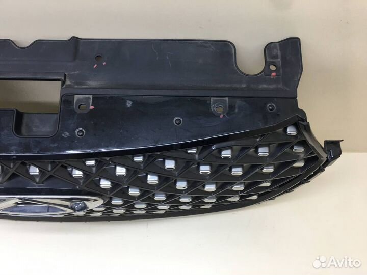 Б/У Б/У Решетка радиатора 602001793AA60200575AA