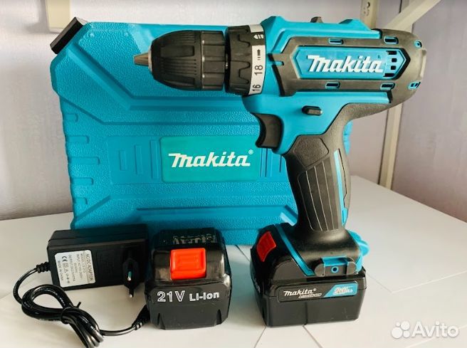 Шуруповерт 21V Makita аккумуляторный