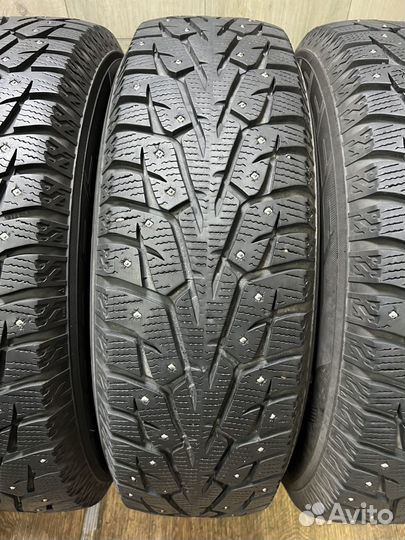 Yokohama Ice Guard Stud IG55 215/70 R16