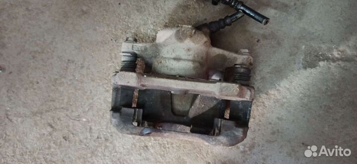 Суппорта тормозные Fiat Albea