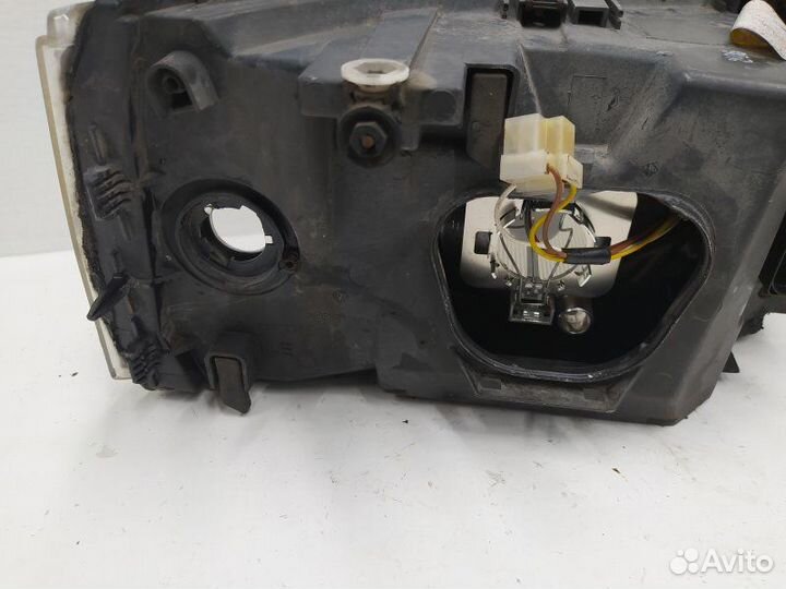 Б/У Б/У Фара левая Европа 7H1941015J VAG