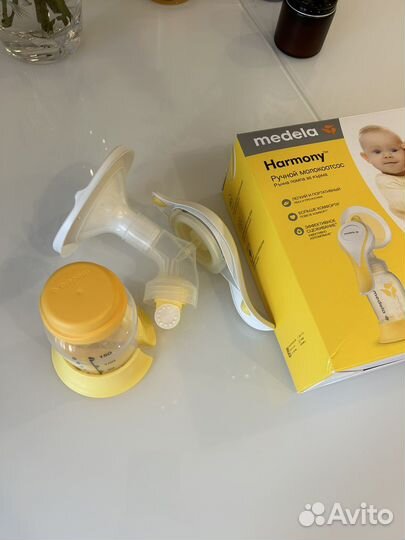 Молокоотсос medela ручной