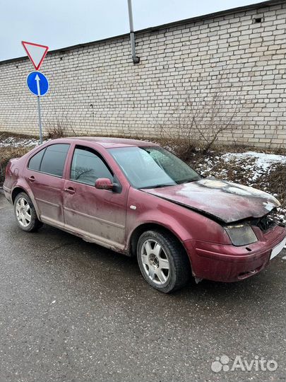 Разбор на запчасти Volkswagen Bora 1998-2005
