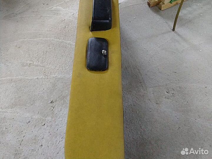 Акустическая полка