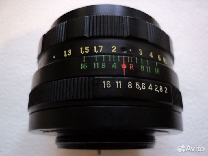 Объектив helios-44m