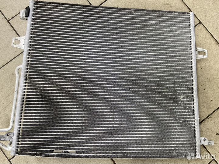 Радиатор кондиционера W164, ML164