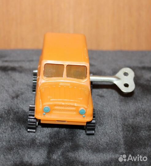 Советская игрушка СССР УАЗ 469 Вездеход