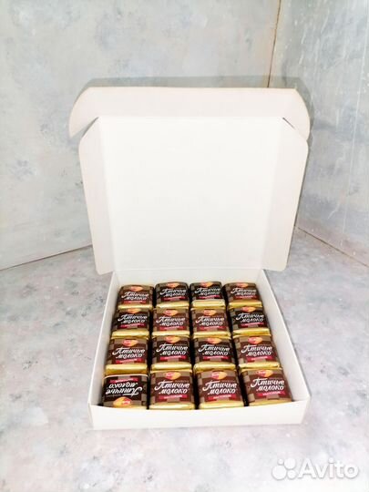 Коробочка для шокобоксов