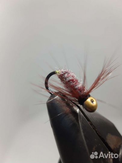 Муха на Хариуса