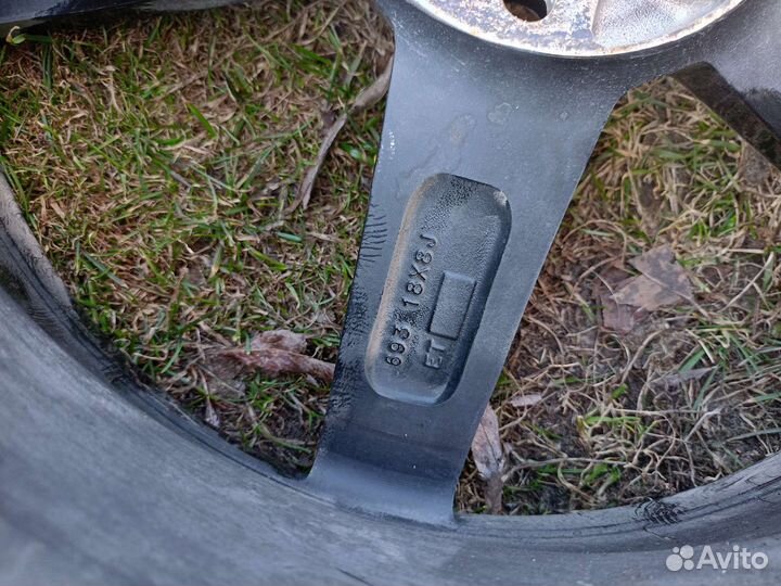 GrandTour Fighter 320 Eco 235/55 R18