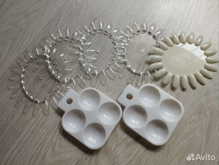 Палитра,типсы,носки для парафина,мешки