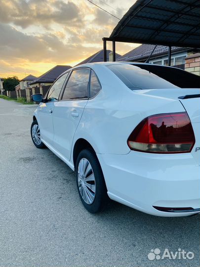 Volkswagen Polo 1.6 МТ, 2015, 190 000 км