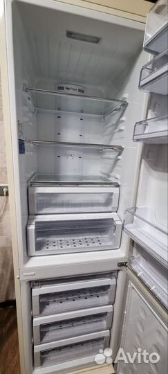 Холодильник samsung