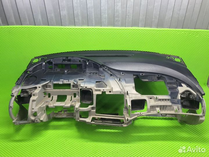 Панель приборов торпеда Honda Civic 4D 2006-2012