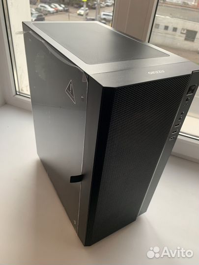 PC xeon e5 2670v3, rx 5700xt thicc III ultra