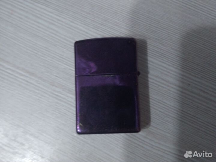 Зажигалка бензиновая zippo