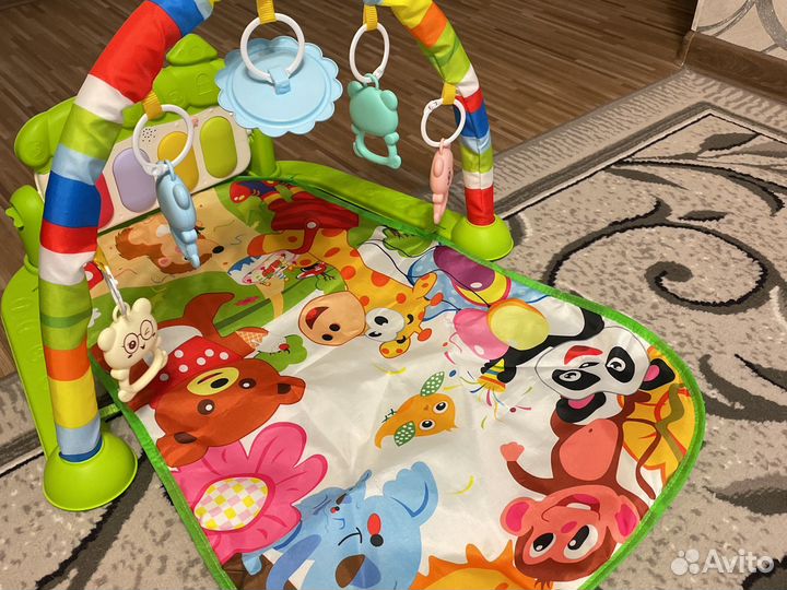 Развивающий коврик