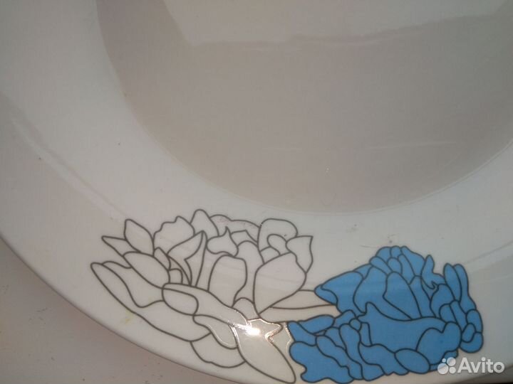 Комплект, тарелки новые 6 штук