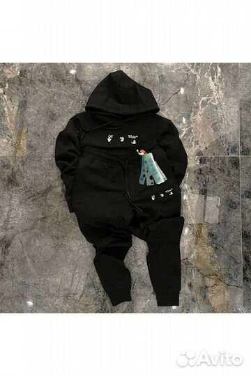 Спортивный костюм мужской