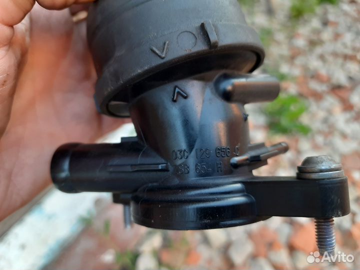 Патрубок турбины volkswagen golf 6