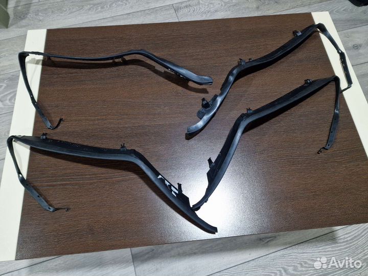 Уплотнители (Резинки) фар Audi A6 C5 Рест / Дорест