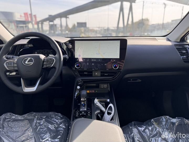 Lexus NX 2.5 AT, 2024, 15 км