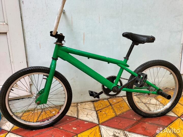 Трюковой велосипед BMX