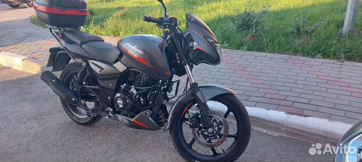 Мотоцикл bajaj Pulsar 180