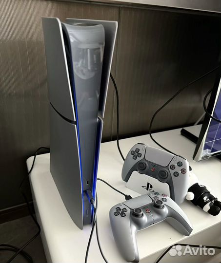 PlayStation 5slim 30 Anniversary 2016