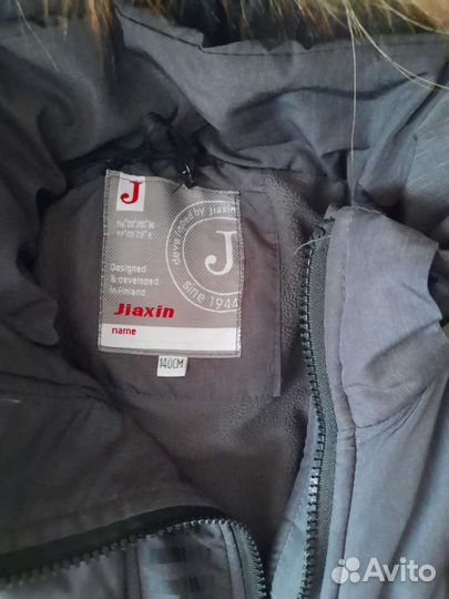 Пуховик на мальчика 140