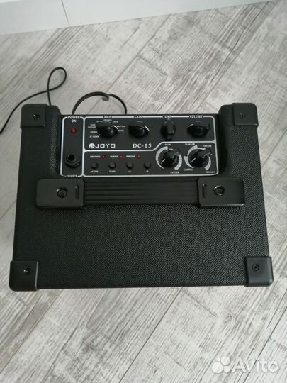 Гитарный комбоусилитель joyo DC-15