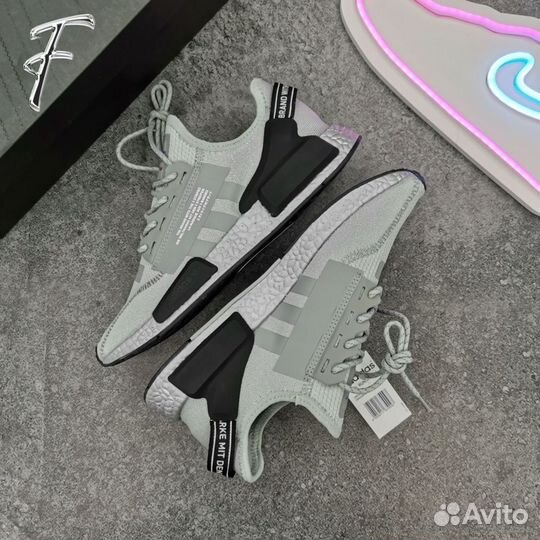 Кроссовки Adidas NMD Runner V2