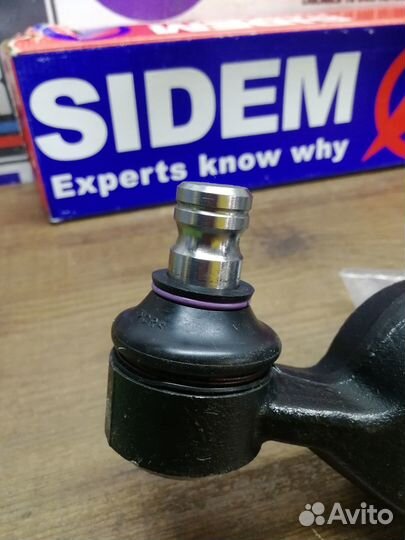 Рычаг шаровая Ауди 100 С4 А6 С4 правый